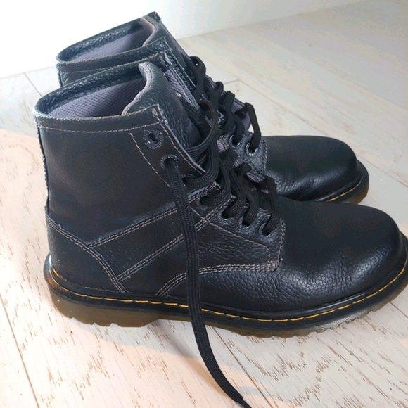 Dr Martens Roseland 7 eyelet leather boots - Picture 4 of 9